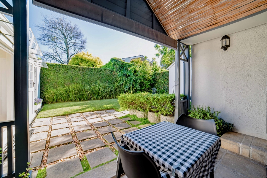 8 Bedroom Property for Sale in Claremont Western Cape
